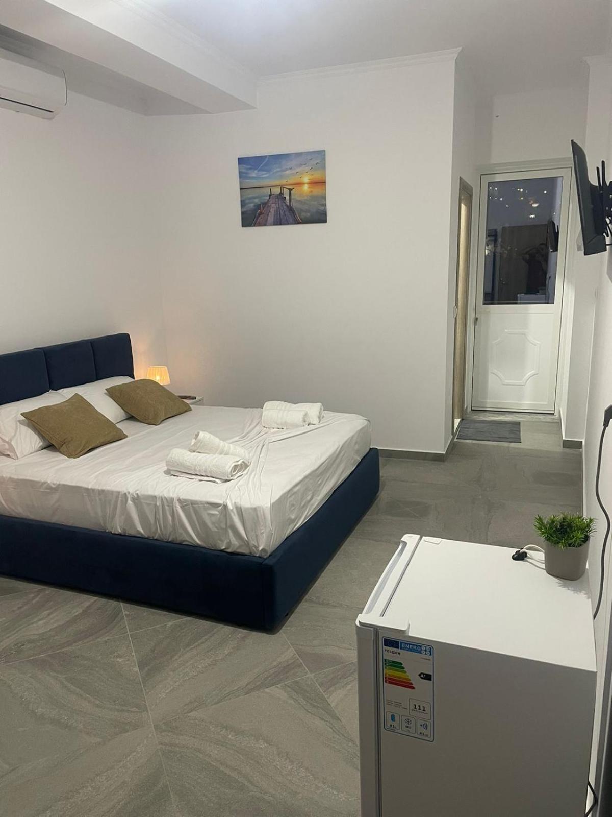 Vanesa Rooms Sarandë Exterior foto